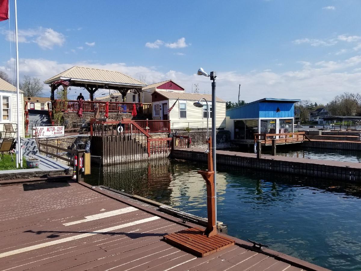 Motel Hills Motor Court & Marina Alexandria Bay Zewnętrze zdjęcie